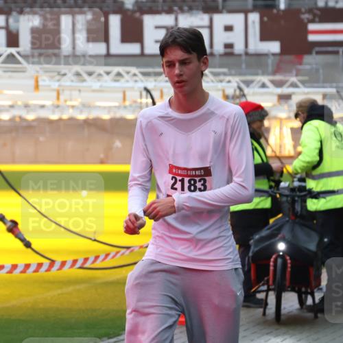07.12.2025 - St. Pauli X-Mass-Run No. 15 Luisa Fischer http://msf.ph/oto/9385805 07.12.2025 11:37:01 Ziel 15, 2183, 1588, 1590, 1753, 1792, 2004, 2183, 2310, 2316, 2405, 2517, 2907, 2917, 3610, 3612, 3614, 3653, 3826, 4628 meine-sportfotos.de