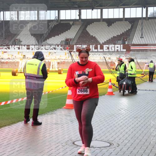07.12.2025 - St. Pauli X-Mass-Run No. 15 Luisa Fischer http://msf.ph/oto/9385902 07.12.2025 11:37:52 Ziel 2686, 1154, 484, 544, 857, 991, 1154, 1156, 1280, 2022, 2102, 2153, 2279, 2686, 2810, 3916, 3931 meine-sportfotos.de