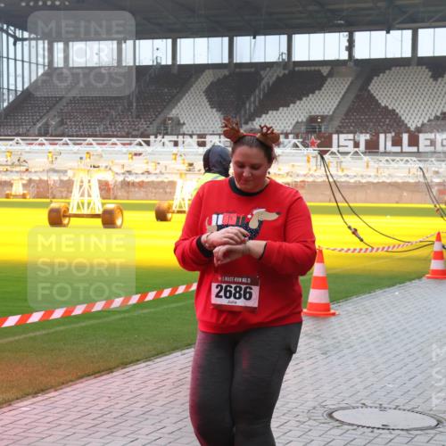 07.12.2025 - St. Pauli X-Mass-Run No. 15 Luisa Fischer http://msf.ph/oto/9385908 07.12.2025 11:37:53 Ziel 15, 2686, 484, 544, 857, 991, 1154, 1156, 1280, 2022, 2153, 2279, 2686, 2810, 3916, 3931 meine-sportfotos.de