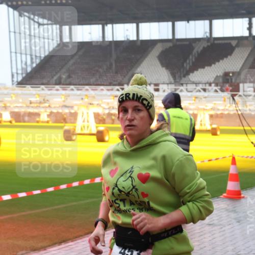07.12.2025 - St. Pauli X-Mass-Run No. 15 Luisa Fischer http://msf.ph/oto/9386153 07.12.2025 11:39:15 Ziel 1, 443, 453, 729, 1133, 1318, 1601, 1605, 1606, 1737, 2010, 2011, 2099, 2225, 2226, 2602, 2815, 2816, 3357, 3365, 3367, 3508, 4821, 4822 meine-sportfotos.de