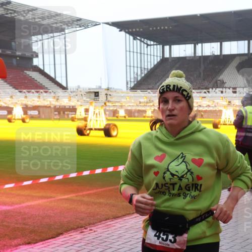 07.12.2025 - St. Pauli X-Mass-Run No. 15 Luisa Fischer http://msf.ph/oto/9386155 07.12.2025 11:39:16 Ziel 453, 17131, 453, 729, 1133, 1318, 1601, 1605, 1606, 1737, 2010, 2011, 2099, 2225, 2226, 2602, 2815, 2816, 3357, 3365, 3367, 3508, 4821, 4822 meine-sportfotos.de