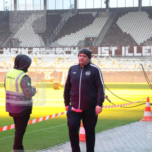 07.12.2025 - St. Pauli X-Mass-Run No. 15 Luisa Fischer http://msf.ph/oto/9386216 07.12.2025 10:19:35 Ziel 721, 1034, 2152, 3011, 3013, 3455, 3695, 3724, 3862, 3975, 3976, 4038, 4115, 4330, 4331, 4436, 4437, 4438, 4466, 4473, 4475, 4498, 4521, 4522, 4524, 4547 meine-sportfotos.de