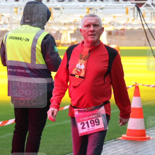 07.12.2025 - St. Pauli X-Mass-Run No. 15 Luisa Fischer http://msf.ph/oto/9386654 07.12.2025 11:41:32 Ziel 15, 2199, 52, 726, 727, 1277, 2199, 2292, 2294, 2425, 2465, 2466, 2470, 2471, 2476, 2479, 2491, 2708, 2710, 2865, 2947, 2976, 3153, 3204, 3259, 3505, 3592, 3619, 3747, 3748, 3880, 3885, 3912, 4608 meine-sportfotos.de