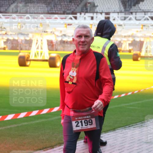 07.12.2025 - St. Pauli X-Mass-Run No. 15 Luisa Fischer http://msf.ph/oto/9386707 07.12.2025 11:41:34 Ziel 15, 2199, 52, 726, 727, 1277, 2199, 2292, 2294, 2425, 2465, 2466, 2470, 2471, 2476, 2479, 2491, 2708, 2710, 2865, 2947, 2976, 3153, 3204, 3259, 3505, 3532, 3592, 3619, 3747, 3748, 3880, 3885, 3912, 4608 meine-sportfotos.de