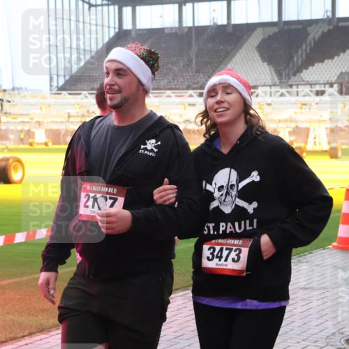 07.12.2025 - St. Pauli X-Mass-Run No. 15 Luisa Fischer http://msf.ph/oto/9386774 07.12.2025 10:21:25 Ziel 15, 217, 3473, 15, 4517, 392, 1016, 1076, 1386, 1407, 1466, 1898, 1900, 2173, 2565, 2799, 3848, 3849, 3984, 4338, 4490, 4517 meine-sportfotos.de