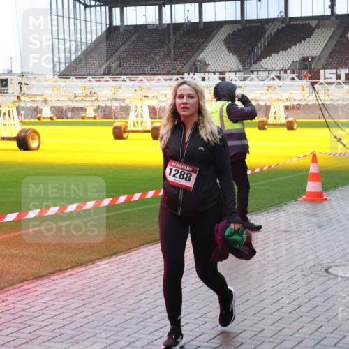 07.12.2025 - St. Pauli X-Mass-Run No. 15 Luisa Fischer http://msf.ph/oto/9387033 07.12.2025 11:43:28 Ziel 1288, 1, 1, 158, 172, 320, 323, 652, 976, 1975, 2230, 2669, 3425, 3435, 3576, 3579, 3621, 3622, 3623, 3625, 3663, 3672, 3676, 3827, 3953, 3964, 3965, 4604, 4817, 4828, 4842, 5001, 5002 meine-sportfotos.de