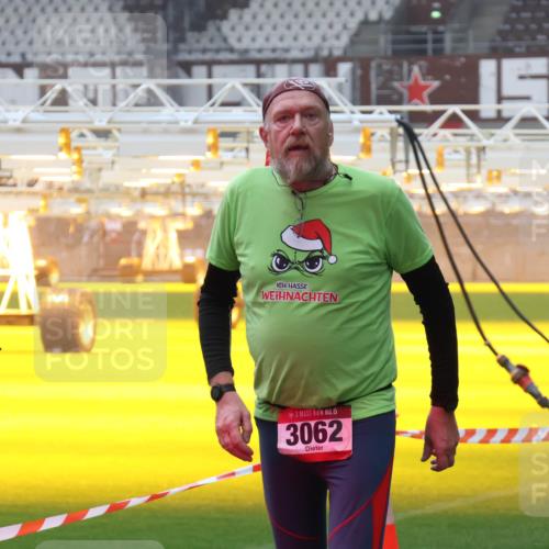 07.12.2025 - St. Pauli X-Mass-Run No. 15 Luisa Fischer http://msf.ph/oto/9387144 07.12.2025 10:22:04 Ziel 15, 3062, 149, 270, 1326, 1407, 2173, 2927, 2944, 2945, 2997, 3062, 3091, 3384, 3540, 3541, 3848, 3849, 3984, 3988, 4117, 4158, 4169, 4170, 4321, 4322, 4323, 4338 meine-sportfotos.de