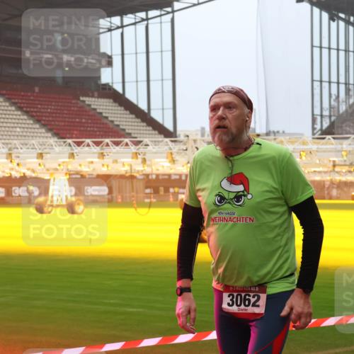 07.12.2025 - St. Pauli X-Mass-Run No. 15 Luisa Fischer http://msf.ph/oto/9387169 07.12.2025 10:22:08 Ziel 15, 3062, 149, 270, 1326, 1488, 2173, 2927, 2944, 2945, 2997, 3062, 3091, 3384, 3540, 3541, 3848, 3849, 3988, 4117, 4158, 4169, 4170, 4321, 4322, 4323, 4415 meine-sportfotos.de