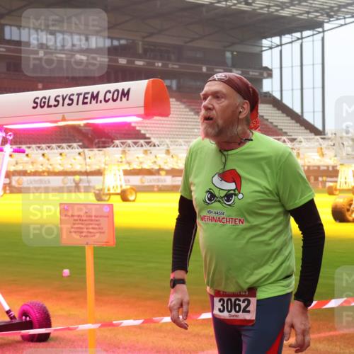 07.12.2025 - St. Pauli X-Mass-Run No. 15 Luisa Fischer http://msf.ph/oto/9387173 07.12.2025 10:22:09 Ziel 3062, 149, 270, 1326, 1488, 2173, 2927, 2944, 2945, 2997, 3062, 3091, 3384, 3540, 3541, 3848, 3849, 3988, 3999, 4000, 4117, 4158, 4169, 4170, 4321, 4322, 4323, 4415 meine-sportfotos.de
