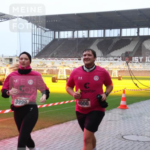 07.12.2025 - St. Pauli X-Mass-Run No. 15 Luisa Fischer http://msf.ph/oto/9387290 07.12.2025 10:22:32 Ziel 3999, 5, 4000, 488, 1371, 1488, 2184, 2817, 2818, 2819, 2944, 2945, 3431, 3736, 3999, 4000, 4321, 4322, 4323, 4415, 4771, 4774, 4781 meine-sportfotos.de