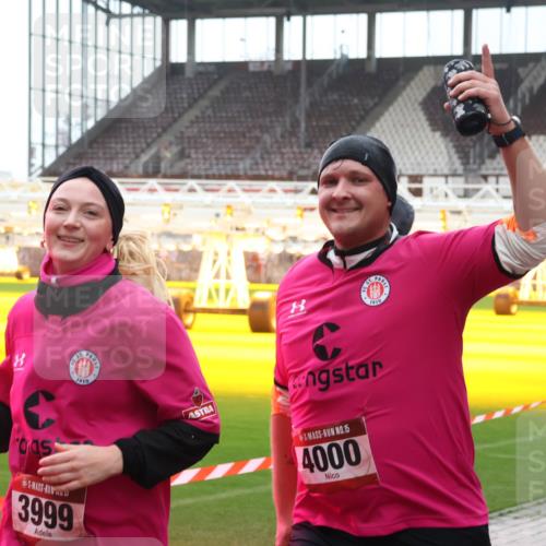 07.12.2025 - St. Pauli X-Mass-Run No. 15 Luisa Fischer http://msf.ph/oto/9387302 07.12.2025 11:44:43 Ziel 1910, 3999, 1910, 15, 4000, 15, 365, 999, 1933, 1949, 1950, 1965, 1968, 1972, 2116, 2181, 2424, 2434, 2436, 2441, 2586, 2600, 3043, 3086, 3168, 3403, 3404, 3453, 3733, 3735, 3769, 3829, 3830, 3831, 3845, 3882, 3884, 3919, 3927, 3928, 3929, 3930, 4003 meine-sportfotos.de