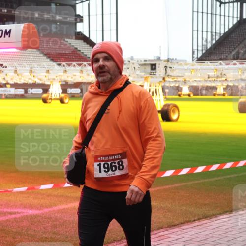 07.12.2025 - St. Pauli X-Mass-Run No. 15 Luisa Fischer http://msf.ph/oto/9387349 07.12.2025 11:45:17 Ziel 15, 1968, 228, 291, 1281, 1933, 1938, 1965, 1968, 1972, 2122, 2156, 2181, 2246, 2263, 2424, 2644, 2844, 3043, 3168, 3485, 3489, 3492, 3529, 3530, 3552, 3553, 3575, 3578, 3605, 3624, 3630, 3920, 3921, 3930, 4103 meine-sportfotos.de