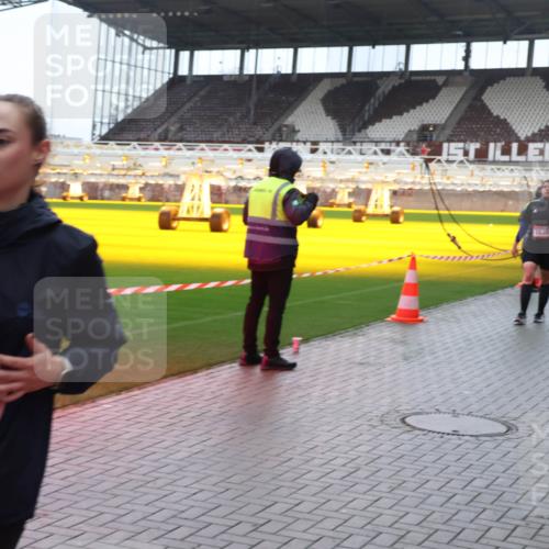 07.12.2025 - St. Pauli X-Mass-Run No. 15 Luisa Fischer http://msf.ph/oto/9387366 07.12.2025 11:45:23 Ziel 1, 3624, 149, 3530, 228, 291, 1281, 1938, 1965, 1968, 1972, 2122, 2156, 2181, 2246, 2263, 2624, 2644, 2844, 3043, 3168, 3485, 3489, 3492, 3529, 3530, 3552, 3553, 3575, 3578, 3605, 3624, 3630, 3920, 3921, 3930, 4103 meine-sportfotos.de