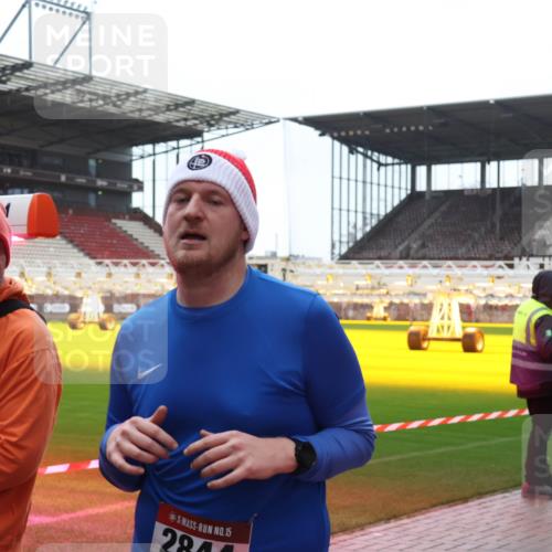 07.12.2025 - St. Pauli X-Mass-Run No. 15 Luisa Fischer http://msf.ph/oto/9387393 07.12.2025 11:45:42 Ziel 1960, 15, 284, 228, 291, 569, 572, 1281, 1324, 2246, 2263, 2372, 2382, 2385, 2624, 2644, 2844, 3378, 3379, 3485, 3489, 3492, 3529, 3530, 3552, 3553, 3573, 3575, 3578, 3605, 3624, 3630, 3774, 3920, 3921, 3963, 4058, 4060, 4103, 4112 meine-sportfotos.de