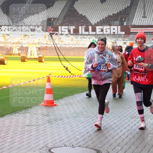07.12.2025 - St. Pauli X-Mass-Run No. 15 Luisa Fischer http://msf.ph/oto/9387546 07.12.2025 10:23:26 Ziel 123, 2304, 4407, 715, 739, 794, 1636, 1996, 2123, 2304, 2508, 2511, 2638, 3052, 3078, 3079, 3780, 4287, 4407, 4411, 4419, 4509, 4539 meine-sportfotos.de