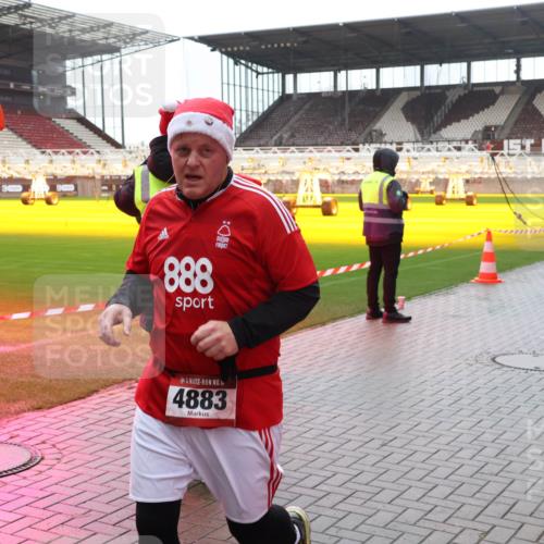 07.12.2025 - St. Pauli X-Mass-Run No. 15 Luisa Fischer http://msf.ph/oto/9387791 07.12.2025 11:47:55 Ziel 888, 4883, 1, 107, 121, 125, 131, 237, 245, 254, 353, 530, 614, 898, 900, 901, 930, 992, 1032, 1534, 1539, 1540, 1622, 1951, 2221, 2223, 2568, 3215, 3216, 3225, 3227, 3416, 3419, 3420, 3430, 3471, 3482, 3594, 3596, 3641, 3655, 3664, 3754, 3770, 3798, 3800, 3948, 3949, 4883, 5004 meine-sportfotos.de
