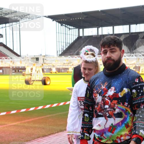 07.12.2025 - St. Pauli X-Mass-Run No. 15 Luisa Fischer http://msf.ph/oto/9387968 07.12.2025 11:48:53 Ziel 33, 207, 616, 724, 732, 796, 990, 1471, 1474, 1597, 1613, 1891, 1911, 1926, 1927, 1967, 2008, 2075, 2148, 2432, 2717, 2718, 3023, 3312, 3388, 3504, 3528, 3542, 3545, 3547, 3602, 3635, 3638, 3646, 3657, 3926, 4134, 4423, 4424, 4426, 4477, 4480 meine-sportfotos.de
