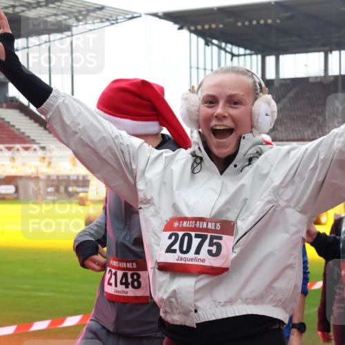 07.12.2025 - St. Pauli X-Mass-Run No. 15 Luisa Fischer http://msf.ph/oto/9388053 07.12.2025 11:49:38 Ziel 15, 2148, 15, 2075, 15, 146, 24, 146, 244, 360, 548, 701, 703, 1613, 1966, 1967, 1992, 1993, 2003, 2344, 2346, 2717, 2718, 3421, 3424, 4601, 4643, 4646 meine-sportfotos.de