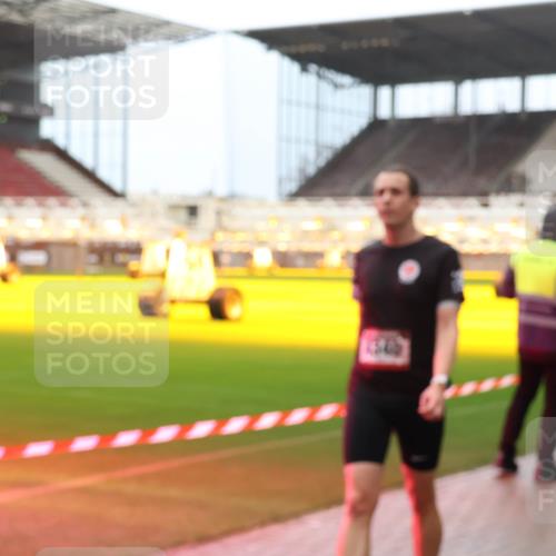 07.12.2025 - St. Pauli X-Mass-Run No. 15 Luisa Fischer http://msf.ph/oto/9388368 07.12.2025 11:52:21 Ziel 648, 650, 1916, 2025, 2027, 2121, 3445, 3583, 3648, 3650, 3659, 3790, 3794, 3795, 3853, 3865, 3875, 4602, 4610 meine-sportfotos.de