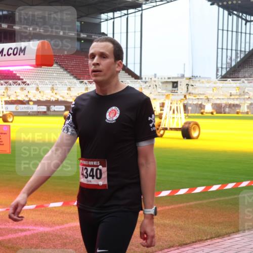 07.12.2025 - St. Pauli X-Mass-Run No. 15 Luisa Fischer http://msf.ph/oto/9388374 07.12.2025 11:52:22 Ziel 5, 4340, 1910, 648, 650, 1916, 2025, 2027, 2121, 3445, 3583, 3648, 3650, 3659, 3790, 3794, 3795, 3853, 3865, 3875, 4602, 4610 meine-sportfotos.de