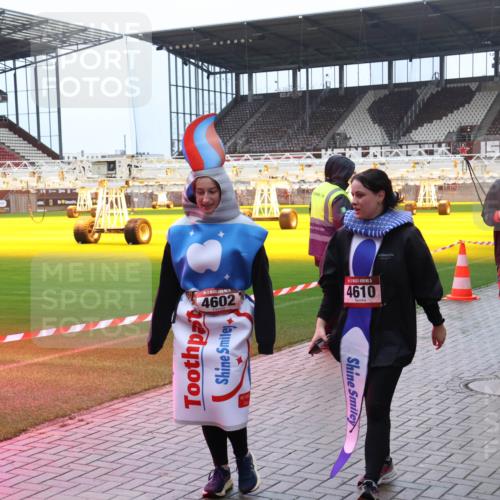 07.12.2025 - St. Pauli X-Mass-Run No. 15 Luisa Fischer http://msf.ph/oto/9388408 07.12.2025 11:52:34 Ziel 4602, 4610, 3276, 613, 620, 627, 644, 1916, 2121, 3276, 3280, 3445, 3583, 3648, 3650, 3659, 3790, 3794, 3795, 3853, 3865 meine-sportfotos.de