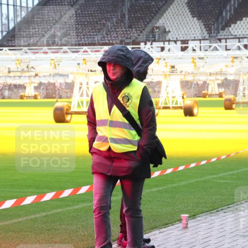 07.12.2025 - St. Pauli X-Mass-Run No. 15 Luisa Fischer http://msf.ph/oto/9388427 07.12.2025 11:52:48 Ziel 1910, 613, 618, 620, 627, 644, 1916, 2121, 3276, 3280, 3445, 3648, 3650, 3659, 3865, 3886, 4612 meine-sportfotos.de