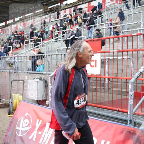 07.12.2025 - St. Pauli X-Mass-Run No. 15 Luisa Fischer http://msf.ph/oto/9388573 07.12.2025 11:54:41 Ziel 4248, 283, 287, 2229, 2625, 2626, 2629, 2759, 2775, 2778, 2782, 2783, 2963, 2970, 3031, 3247, 3249, 3418, 3446, 3507, 3510, 3989 meine-sportfotos.de