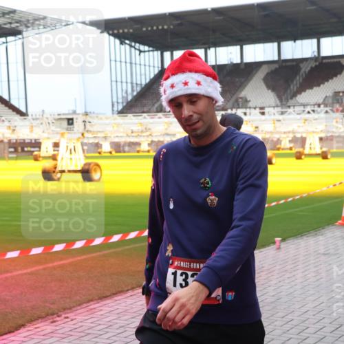 07.12.2025 - St. Pauli X-Mass-Run No. 15 Luisa Fischer http://msf.ph/oto/9388616 07.12.2025 11:55:01 Ziel 13, 1, 333, 1331, 1784, 2775, 2778, 2782, 2783, 2963, 2970, 3031, 3247, 3446, 3989 meine-sportfotos.de