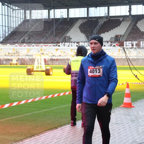 07.12.2025 - St. Pauli X-Mass-Run No. 15 Luisa Fischer http://msf.ph/oto/9388701 07.12.2025 11:56:24 Ziel 1, 15, 4013, 294, 299, 1030, 1042, 1131, 1132, 1144, 1535, 2077, 2094, 2455, 3499, 3502, 3802, 4013, 4785 meine-sportfotos.de