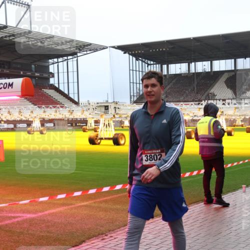 07.12.2025 - St. Pauli X-Mass-Run No. 15 Luisa Fischer http://msf.ph/oto/9388729 07.12.2025 11:56:43 Ziel 15, 3802, 294, 1030, 1042, 1088, 1144, 2077, 2094, 2455, 3007, 3433, 3496, 3498, 3499, 3502, 3511, 3802, 3900 meine-sportfotos.de