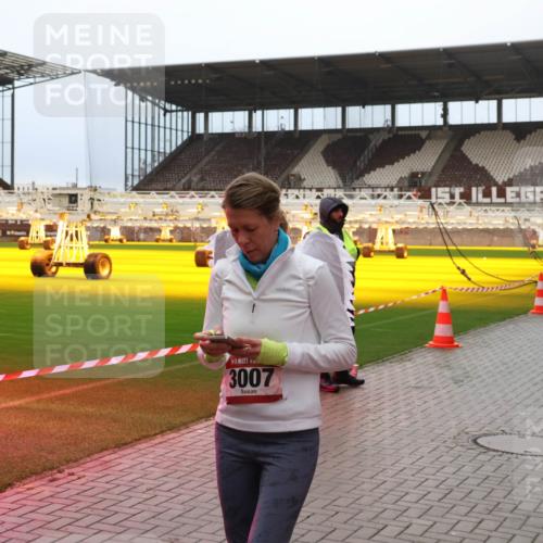 07.12.2025 - St. Pauli X-Mass-Run No. 15 Luisa Fischer http://msf.ph/oto/9388793 07.12.2025 11:57:22 Ziel 3007, 722, 1271, 1836, 1877, 2496, 2596, 2598, 2599, 2824, 2825, 2826, 2929, 2932, 3007, 3383, 3433, 3459, 3842, 3843, 3844, 4172, 4174 meine-sportfotos.de