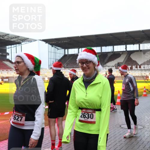 07.12.2025 - St. Pauli X-Mass-Run No. 15 Luisa Fischer http://msf.ph/oto/9389150 07.12.2025 12:00:24 Ziel 30, 15, 627, 15, 2630, 49, 4306, 4242, 1864, 1865, 1868, 2627, 2630, 2741, 4306, 4743, 4744, 4752, 4754 meine-sportfotos.de