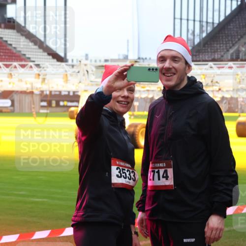 07.12.2025 - St. Pauli X-Mass-Run No. 15 Luisa Fischer http://msf.ph/oto/9389183 07.12.2025 12:00:35 Ziel 000, 3533, 15, 714, 1865, 2264, 2267, 4743, 4752 meine-sportfotos.de