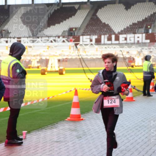 07.12.2025 - St. Pauli X-Mass-Run No. 15 Luisa Fischer http://msf.ph/oto/9389210 07.12.2025 12:01:18 Ziel 1, 144, 124, 3564, 124, 1225, 1443, 1635, 1665, 1880, 2032, 2463, 3318, 3322, 3323, 3325, 3584, 3587, 3811, 3813, 4723 meine-sportfotos.de