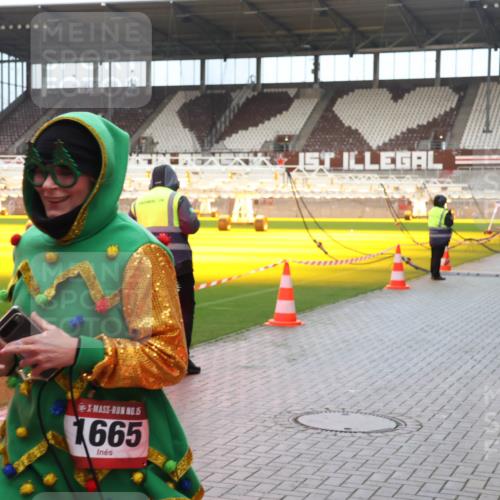 07.12.2025 - St. Pauli X-Mass-Run No. 15 Luisa Fischer http://msf.ph/oto/9389256 07.12.2025 12:01:46 Ziel 5, 1665, 124, 1635, 1665, 1786, 1880, 1923, 1928, 1930, 1932, 2463, 2987, 2991, 3385, 3463, 3531, 3811, 3813, 3981, 3990, 3992, 4753 meine-sportfotos.de