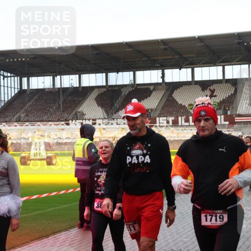 07.12.2025 - St. Pauli X-Mass-Run No. 15 Luisa Fischer http://msf.ph/oto/9389258 07.12.2025 12:02:08 Ziel 15, 1635, 38, 11, 15, 1719, 1932, 1928, 576, 926, 928, 933, 1719, 1786, 1923, 1928, 1930, 1932, 2411, 2539, 2868, 2987, 2991, 3385, 3463, 3531, 3869, 3981, 3990, 4107, 4109, 4156, 4369, 4370, 4753 meine-sportfotos.de