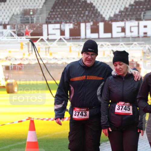 07.12.2025 - St. Pauli X-Mass-Run No. 15 Luisa Fischer http://msf.ph/oto/9389391 07.12.2025 12:03:29 Ziel 15, 3743, 5, 3745, 5, 1983, 267, 826, 1279, 2095, 2610, 2747, 2822, 2834, 2843, 3122, 3125, 3130, 3134, 3281, 3282, 3743, 3745, 3803, 3937, 3941, 3943, 3995, 4024, 4076, 4120, 4228, 4243, 4244, 4681, 4682, 4683, 4684, 4732, 4741, 4747, 4750, 4751 meine-sportfotos.de