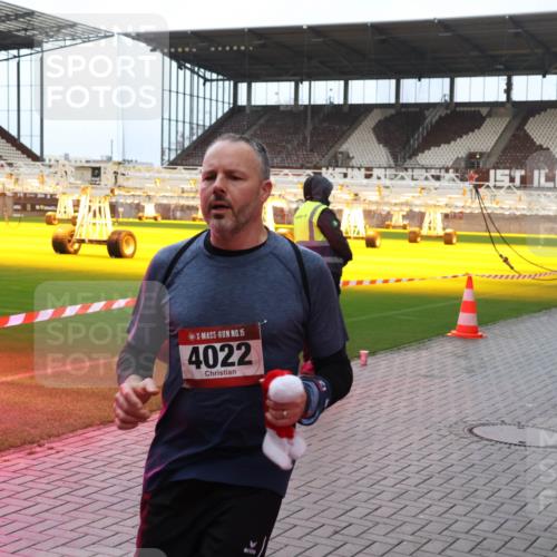 07.12.2025 - St. Pauli X-Mass-Run No. 15 Luisa Fischer http://msf.ph/oto/9389422 07.12.2025 12:03:58 Ziel 15, 4022, 255, 258, 263, 267, 723, 2610, 2747, 2822, 2834, 2843, 3081, 3082, 3122, 3125, 3130, 3134, 3281, 3282, 3316, 3317, 3807, 3937, 3941, 3943, 3994, 3996, 3997, 4006, 4011, 4021, 4022, 4024, 4221, 4224, 4241, 4243, 4244, 4247, 4726, 4731, 4732, 4741, 4742, 4746, 4747, 4750, 4751, 5007 meine-sportfotos.de