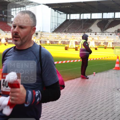 07.12.2025 - St. Pauli X-Mass-Run No. 15 Luisa Fischer http://msf.ph/oto/9389423 07.12.2025 12:03:58 Ziel 40, 255, 258, 263, 267, 723, 2610, 2747, 2822, 2834, 2843, 3081, 3082, 3122, 3125, 3130, 3134, 3281, 3282, 3316, 3317, 3807, 3937, 3941, 3943, 3994, 3996, 3997, 4006, 4011, 4021, 4022, 4024, 4221, 4224, 4241, 4243, 4244, 4247, 4726, 4731, 4732, 4741, 4742, 4746, 4747, 4750, 4751, 5007 meine-sportfotos.de