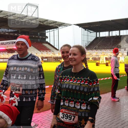 07.12.2025 - St. Pauli X-Mass-Run No. 15 Luisa Fischer http://msf.ph/oto/9389544 07.12.2025 12:04:53 Ziel 15, 3994, 15, 3997, 1, 778, 795, 923, 1228, 1231, 1236, 1357, 1490, 1504, 2091, 2398, 2404, 2410, 2769, 3121, 3604, 3675, 3688, 3705, 3725, 3753, 3833, 3851, 3983, 3985, 4008, 4047, 4049, 4056, 4059, 4131, 4302, 4305, 4311, 4365, 4367, 4374, 4375, 4386, 4417, 4418, 4420, 4728 meine-sportfotos.de