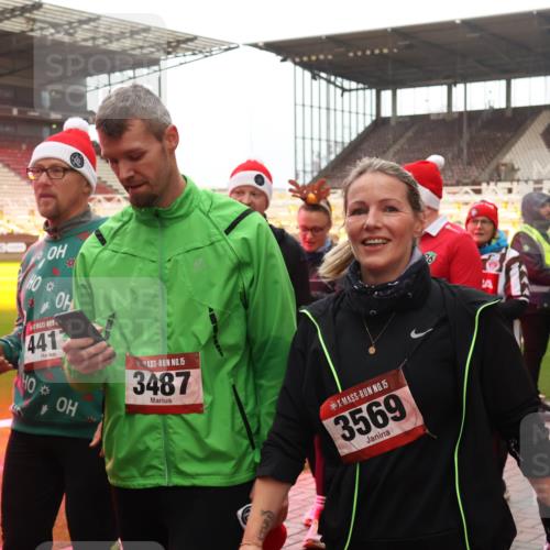 07.12.2025 - St. Pauli X-Mass-Run No. 15 Luisa Fischer http://msf.ph/oto/9389633 07.12.2025 12:05:37 Ziel 441, 15, 3487, 15, 3569, 26, 16, 3316, 666, 860, 1244, 1303, 1304, 1444, 1445, 1446, 1781, 2227, 3021, 3175, 3176, 3268, 3273, 3279, 3372, 3487, 3569, 3577, 3581, 4329, 4417, 4418, 4420, 4719, 4729, 4748, 4787, 4789 meine-sportfotos.de