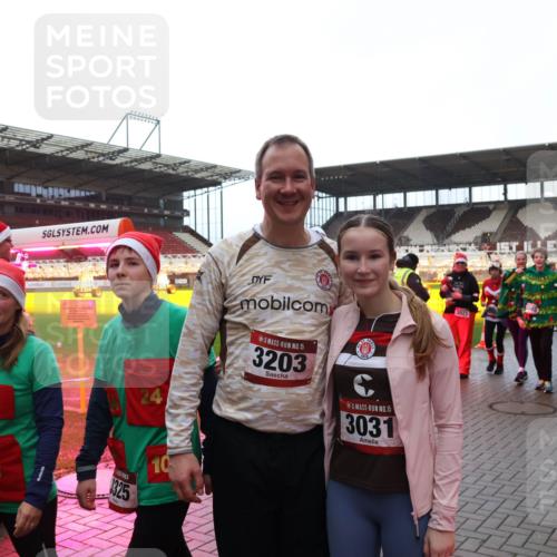 07.12.2025 - St. Pauli X-Mass-Run No. 15 Luisa Fischer http://msf.ph/oto/9389660 07.12.2025 12:05:44 Ziel 11, 1325, 10, 3322, 15, 3203, 15, 3031, 3021, 3323, 666, 860, 1244, 1303, 1304, 1444, 1445, 1446, 1781, 2227, 3021, 3175, 3176, 3268, 3273, 3279, 3372, 3487, 3569, 3577, 3581, 4329, 4719, 4729, 4748, 4787, 4788, 4789 meine-sportfotos.de