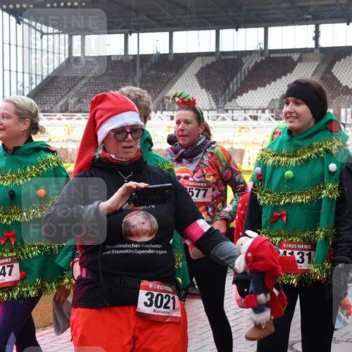 07.12.2025 - St. Pauli X-Mass-Run No. 15 Luisa Fischer http://msf.ph/oto/9389664 07.12.2025 12:05:49 Ziel 15, 577, 15, 4047, 3021, 15, 31, 666, 860, 1244, 1303, 1304, 1444, 1445, 1446, 1781, 2227, 3268, 3273, 3279, 3372, 3569, 4719, 4729, 4748, 4787, 4788, 4789 meine-sportfotos.de