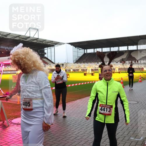 07.12.2025 - St. Pauli X-Mass-Run No. 15 Luisa Fischer http://msf.ph/oto/9389830 07.12.2025 12:06:51 Ziel 15, 405, 4327, 15, 4413, 176, 173, 189, 339, 345, 760, 768, 1038, 1347, 1351, 1353, 1956, 1957, 2018, 2415, 4019, 4020, 4217, 4219, 4222, 4403, 4404, 4405, 4413, 4783, 4784 meine-sportfotos.de