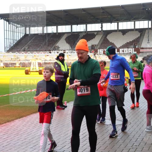 07.12.2025 - St. Pauli X-Mass-Run No. 15 Luisa Fischer http://msf.ph/oto/9389835 07.12.2025 12:07:00 Ziel 20, 4019, 15, 4222, 1217, 6, 173, 189, 276, 339, 345, 1347, 1351, 1353, 1844, 1846, 1956, 1957, 2018, 2415, 3689, 3692, 4143, 4217, 4219, 4222, 4342, 4345, 4346, 4403, 4404, 4416, 4783, 4784 meine-sportfotos.de
