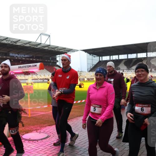 07.12.2025 - St. Pauli X-Mass-Run No. 15 Luisa Fischer http://msf.ph/oto/9389857 07.12.2025 12:07:19 Ziel 434, 15, 15, 6, 276, 339, 345, 1347, 1351, 1580, 1583, 1844, 1846, 2415, 3251, 3262, 3456, 3689, 3692, 4017, 4018, 4033, 4143, 4217, 4219, 4222, 4314, 4328, 4342, 4345, 4346, 4360, 4361, 4390, 4403, 4404, 4416, 4725, 4783, 4784 meine-sportfotos.de