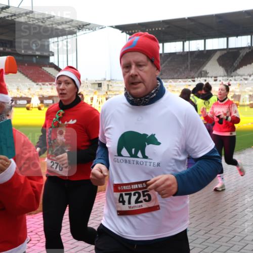 07.12.2025 - St. Pauli X-Mass-Run No. 15 Luisa Fischer http://msf.ph/oto/9389872 07.12.2025 12:07:27 Ziel 339, 276, 15, 4725, 1, 4033, 276, 339, 345, 1580, 1583, 1844, 1846, 1958, 3251, 3262, 3456, 3689, 3692, 4017, 4018, 4033, 4143, 4238, 4314, 4328, 4342, 4345, 4346, 4360, 4361, 4390, 4403, 4404, 4416, 4725, 4783, 4784 meine-sportfotos.de