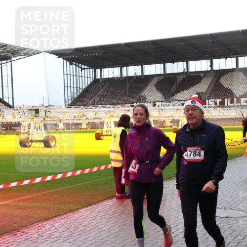07.12.2025 - St. Pauli X-Mass-Run No. 15 Luisa Fischer http://msf.ph/oto/9389885 07.12.2025 12:07:31 Ziel 183, 15, 4784, 4328, 276, 339, 345, 1580, 1583, 1844, 1846, 1958, 1959, 3251, 3262, 3456, 3689, 3692, 3818, 3819, 4017, 4018, 4033, 4143, 4238, 4314, 4328, 4342, 4345, 4346, 4360, 4361, 4390, 4403, 4404, 4416, 4725 meine-sportfotos.de
