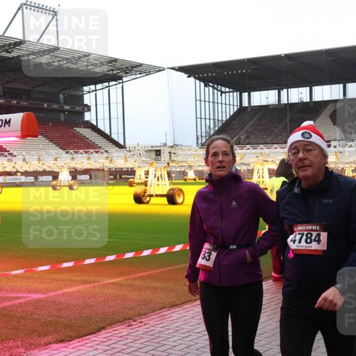 07.12.2025 - St. Pauli X-Mass-Run No. 15 Luisa Fischer http://msf.ph/oto/9389889 07.12.2025 12:07:32 Ziel 4, 83, 6, 15, 4784, 276, 339, 345, 1580, 1583, 1844, 1846, 1958, 1959, 3251, 3262, 3456, 3689, 3692, 3728, 3818, 3819, 4017, 4018, 4033, 4143, 4238, 4314, 4328, 4342, 4345, 4346, 4360, 4361, 4390, 4403, 4404, 4416, 4725 meine-sportfotos.de