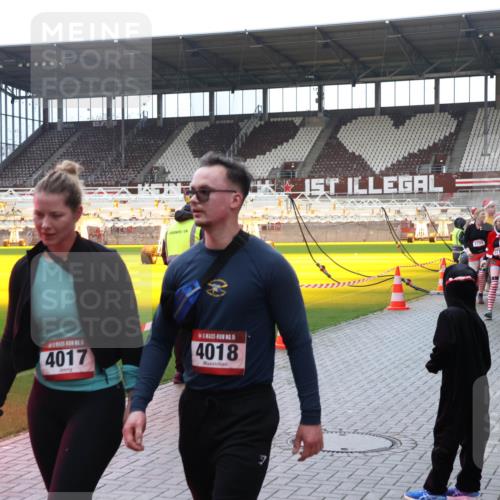 07.12.2025 - St. Pauli X-Mass-Run No. 15 Luisa Fischer http://msf.ph/oto/9389918 07.12.2025 12:07:59 Ziel 4017, 5, 4018, 7, 4314, 849, 850, 1958, 1959, 3251, 3262, 3348, 3456, 3460, 3666, 3667, 3691, 3708, 3709, 3710, 3711, 3726, 3728, 3739, 3816, 3818, 3819, 4210, 4238, 4332, 4724, 4730, 4755, 4786, 4791, 4792 meine-sportfotos.de